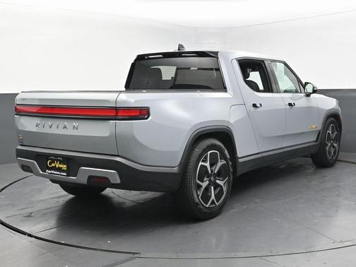 2022 Rivian R1T Adventure