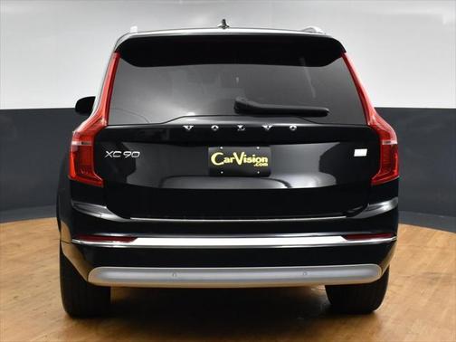2022 Volvo XC90 Recharge Plug-In Hybrid T8 Inscription Expression 6 Passenger