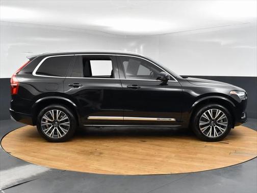 2022 Volvo XC90 Recharge Plug-In Hybrid T8 Inscription Expression 6 Passenger