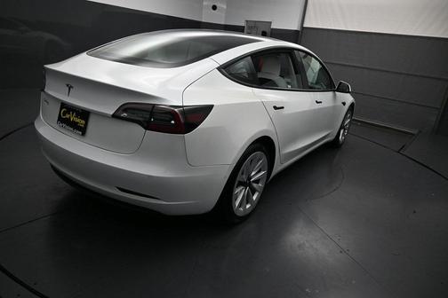 2022 Tesla Model 3 Standard Range