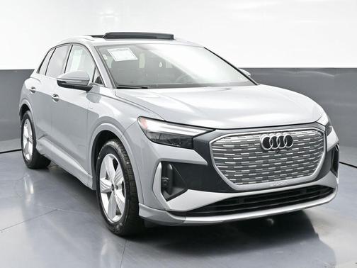 2024 Audi Q4 e-tron Premium 55 quattro