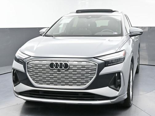 2024 Audi Q4 e-tron Premium 55 quattro