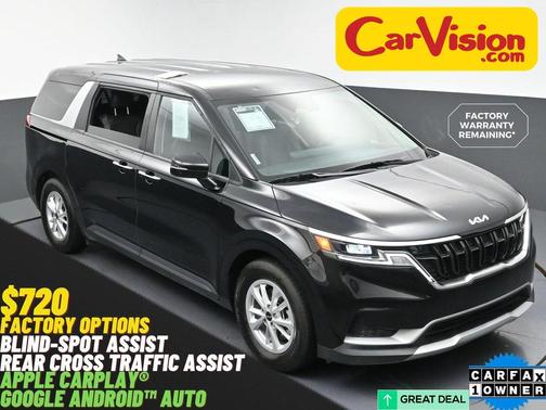 2024 Kia Carnival LX