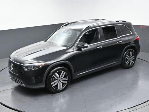 Black 2025 Mercedes-Benz EQB 250 Base