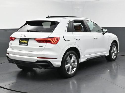 2022 Audi Q3 Premium Plus