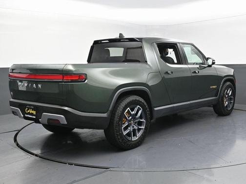 2022 Rivian R1T Adventure