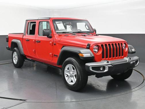 2023 Jeep Gladiator Sport S