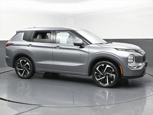 2023 Mitsubishi Outlander PHEV SEL