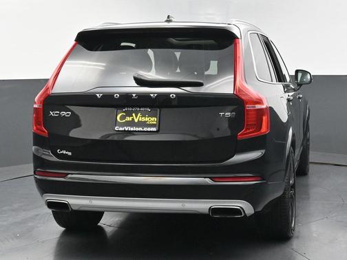 2020 Volvo XC90 T5 Momentum