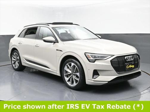 2021 Audi e-tron Premium Plus
