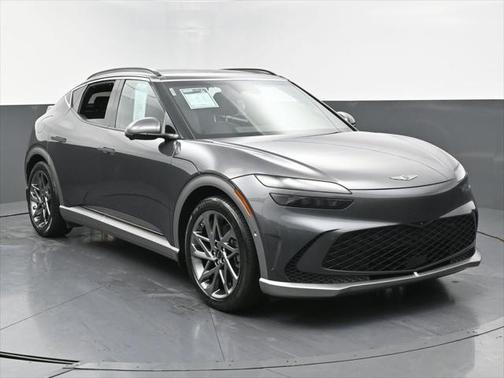 2023 Genesis GV60 Advanced AWD