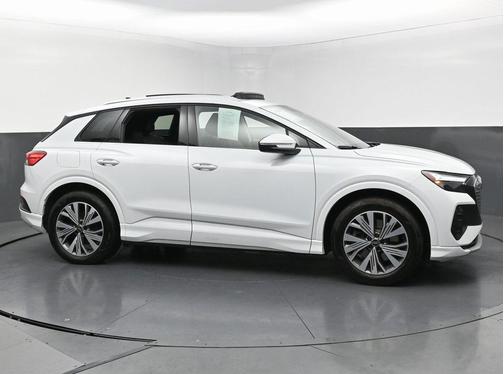 2024 Audi Q4 e-tron Premium 40 RWD