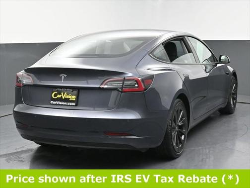 2022 Tesla Model 3 Standard Range