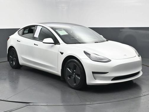Pearl White Multi-Coat 2021 Tesla Model 3 Standard Range Plus
