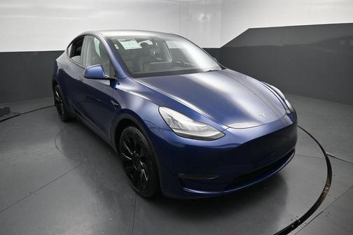 2022 Tesla Model Y Long Range Dual Motor All-Wheel Drive