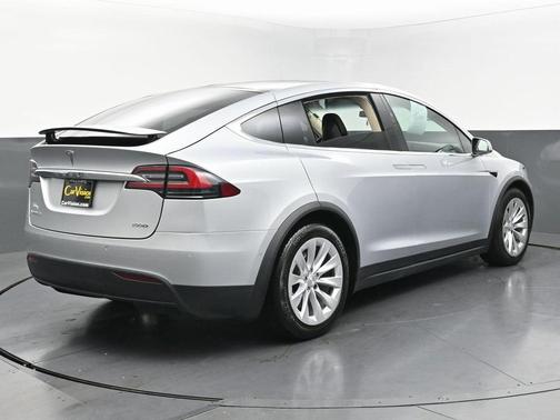 2017 Tesla Model X 100D