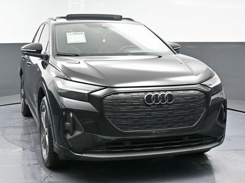 2024 Audi Q4 e-tron Prestige 50 quattro
