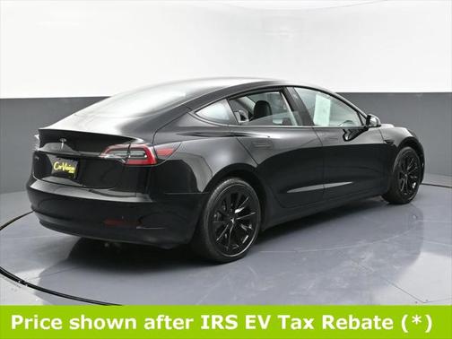 2022 Tesla Model 3 Standard Range