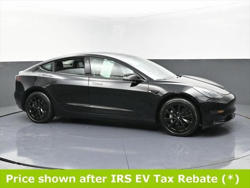 2022 Tesla Model 3 Standard Range