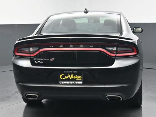 Pitch Black Clearcoat 2019 Dodge Charger SXT