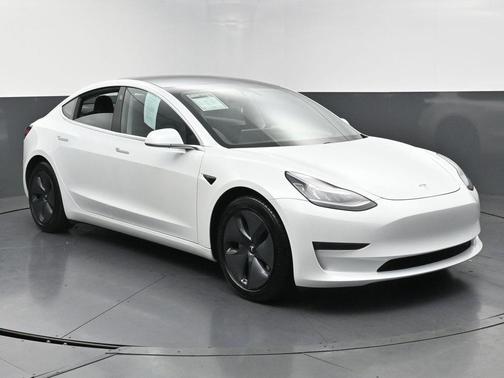 2020 Tesla Model 3 Long Range