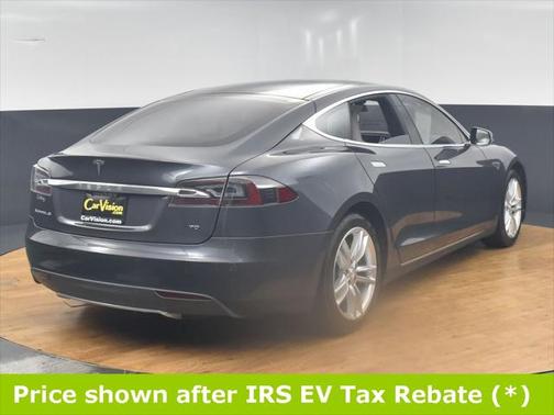 2015 Tesla Model S 70