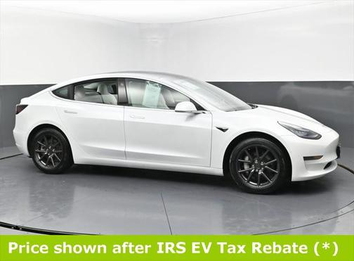 2020 Tesla Model 3 Standard Range Plus