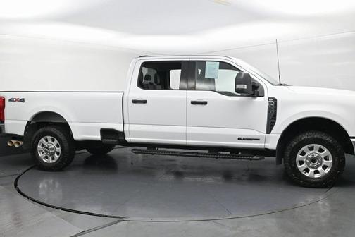 2024 Ford F-350 XLT