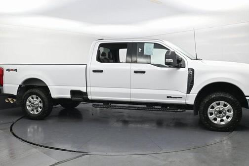 2024 Ford F-350 XLT