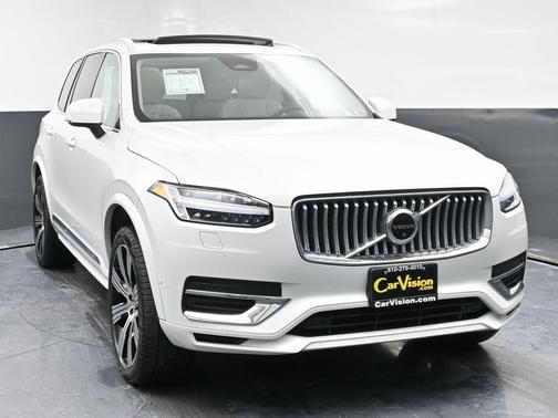 2023 Volvo XC90 Recharge Plug-In Hybrid T8 Plus Bright Theme 7-Seater
