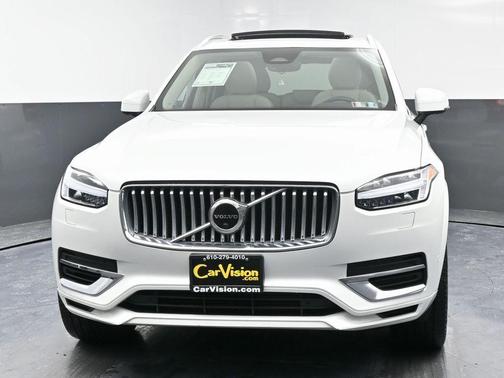 2023 Volvo XC90 Recharge Plug-In Hybrid T8 Plus Bright Theme 7-Seater