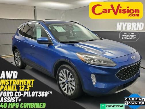 2022 Ford Escape Titanium