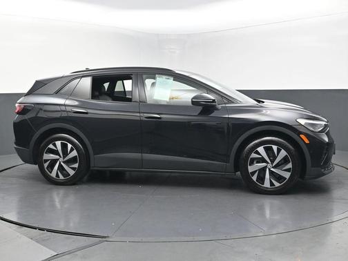 Deep Black 2024 Volkswagen ID.4 Standard