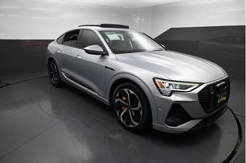 2022 Audi e-tron Sportback S line Premium Plus