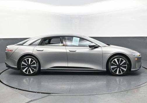 2024 Lucid Air Touring