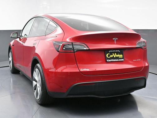 2022 Tesla Model Y Long Range Dual Motor All-Wheel Drive