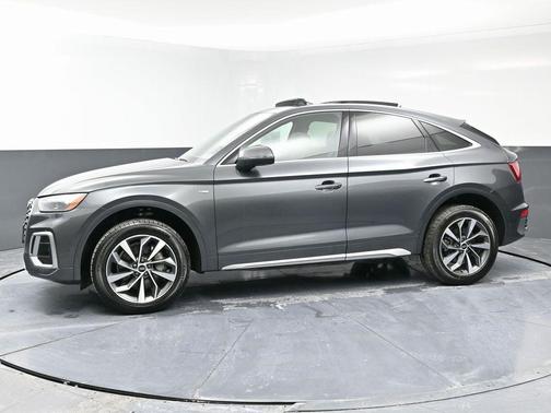2022 Audi Q5 45 S line Premium Plus