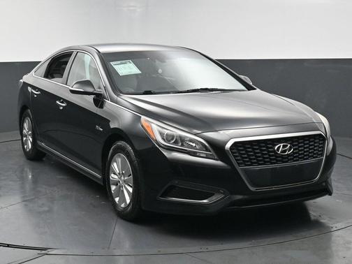 2016 Hyundai SONATA Hybrid SE