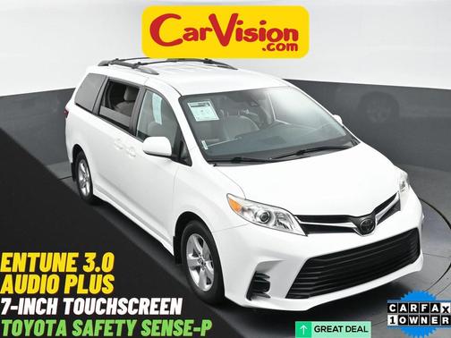2019 Toyota Sienna LE