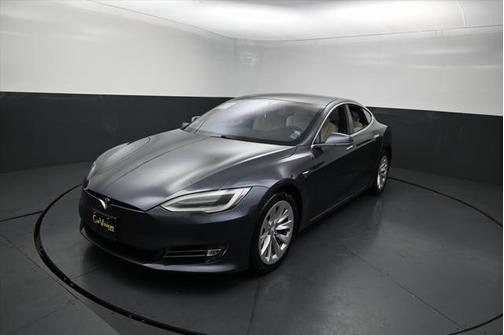 2020 Tesla Model S Long Range