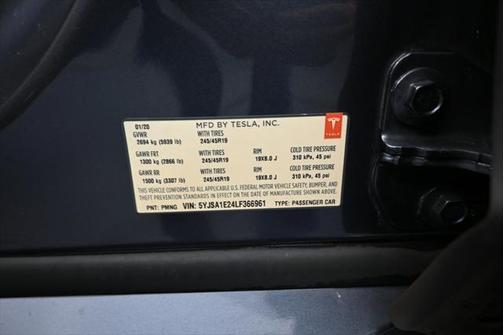 2020 Tesla Model S Long Range