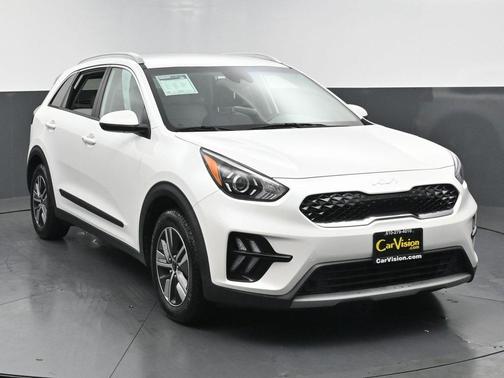 2022 Kia Niro LXS