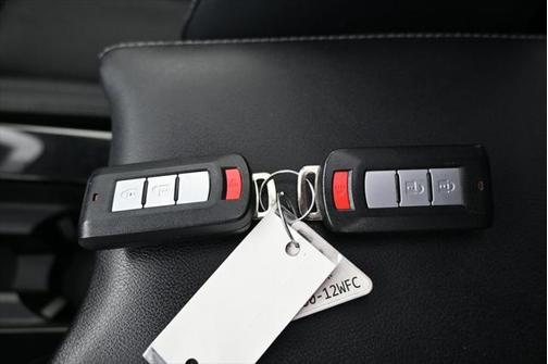 2022 Mitsubishi Eclipse Cross SE