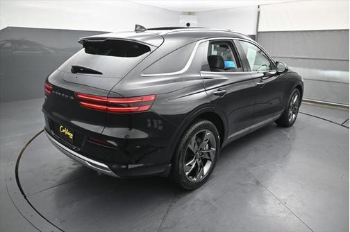 2024 Genesis Electrified GV70 Advanced AWD