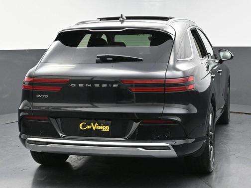2024 Genesis Electrified GV70 Advanced AWD