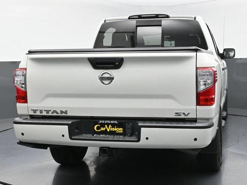 2021 Nissan Titan SV