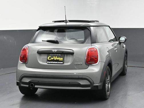 2022 MINI Hardtop Cooper