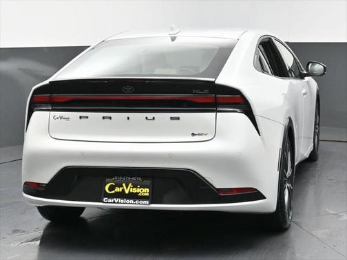 2023 Toyota Prius XLE