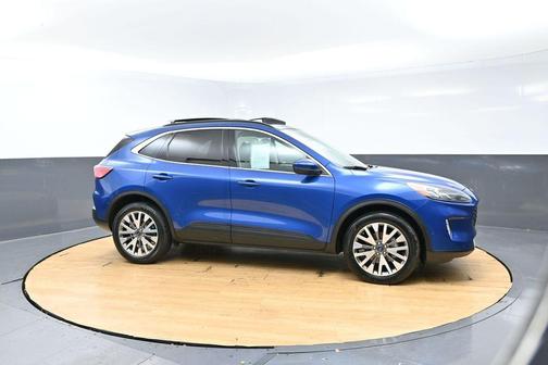 Atlas Blue Metallic 2022 Ford Escape Titanium