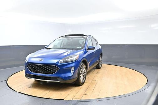 Atlas Blue Metallic 2022 Ford Escape Titanium